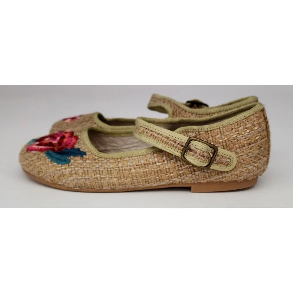 Joyfolie Brielle Mary Jane Kids Size Y1 Tan Floral Embroidered Woven Shoes NEW